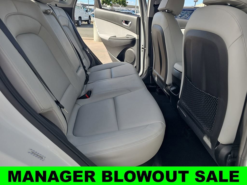 Used 2022 Hyundai Kona Limited image 11