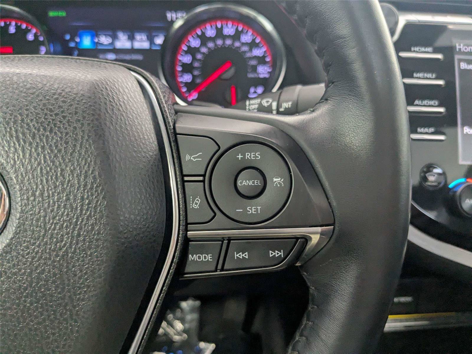 Certified 2020 Toyota Camry XSE FWD image 19