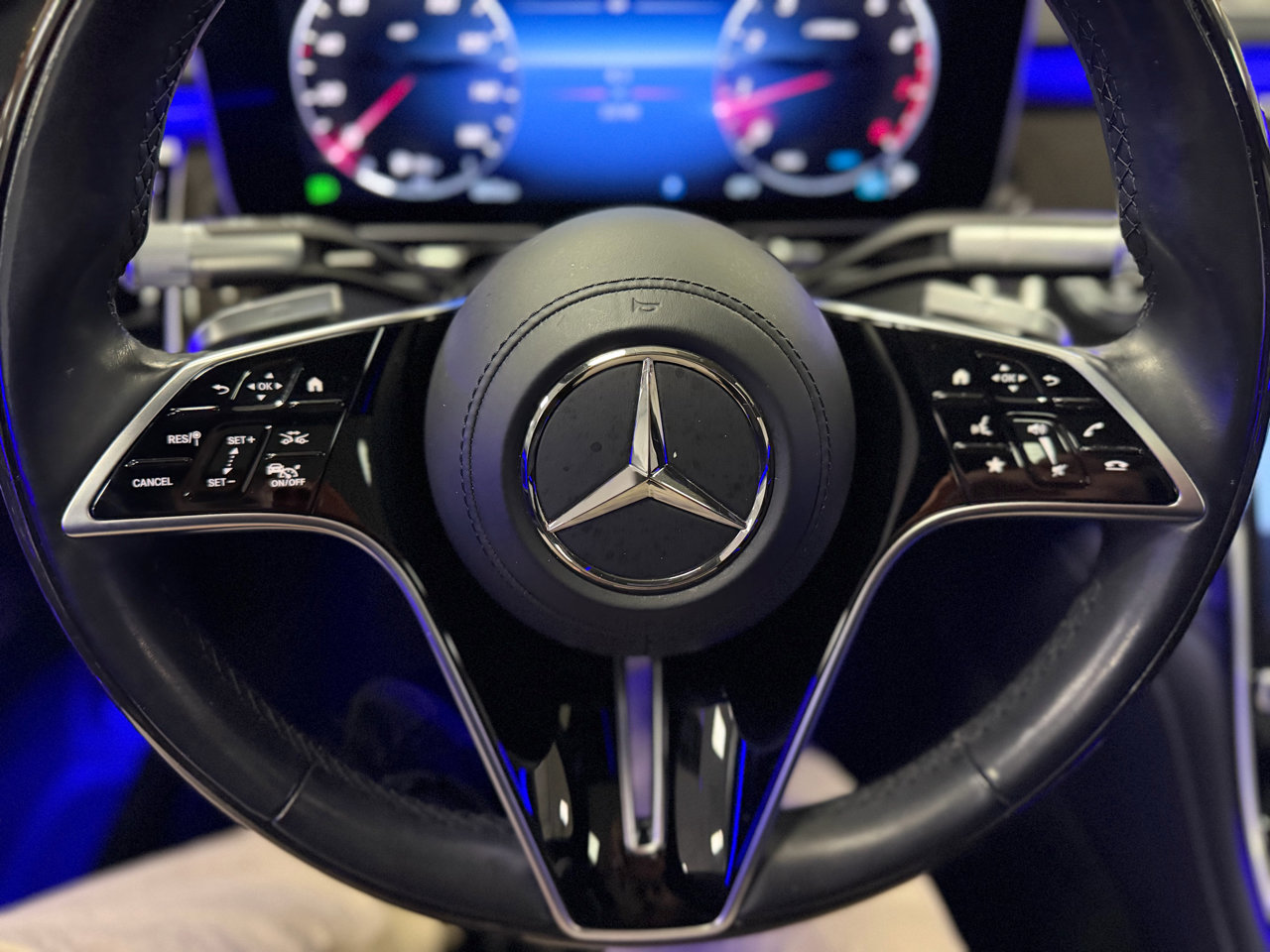 Used 2021 Mercedes-Benz S 580 4MATIC Sedan w/ AMG Line image 23