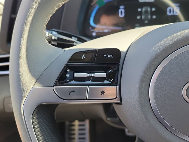 New 2026 Hyundai Elantra SEL Sport FWD image 5