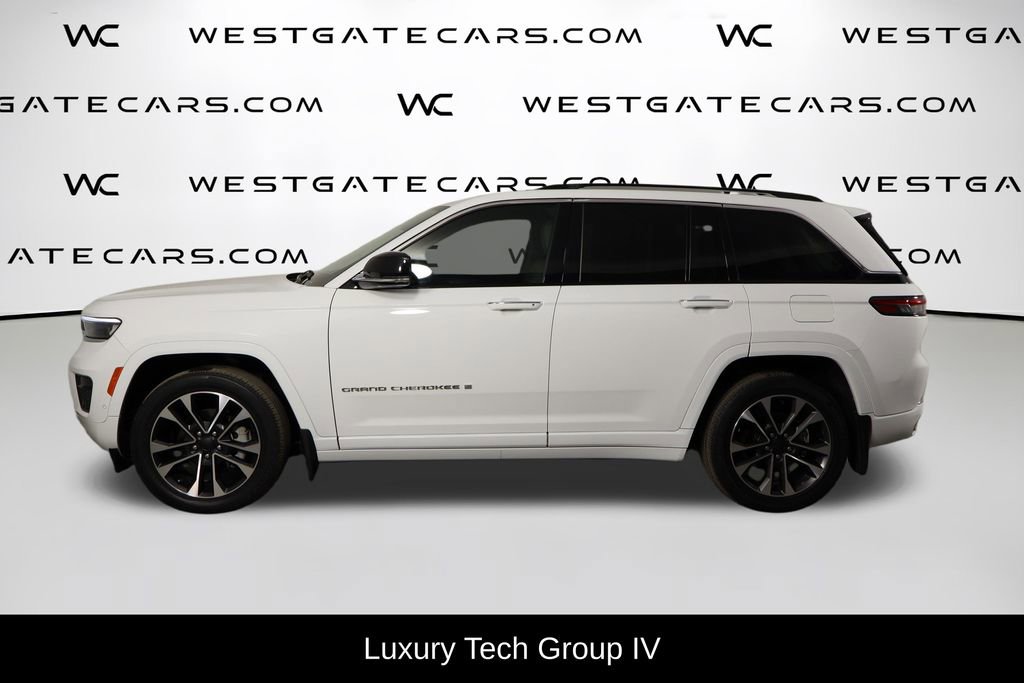 Used 2022 Jeep Grand Cherokee Overland w/ Luxury Tech Group IV image 5