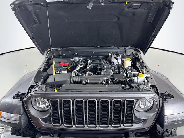 New 2025 Jeep Gladiator Sport image 27