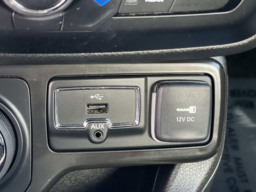 Used 2022 Jeep Renegade Sport image 15