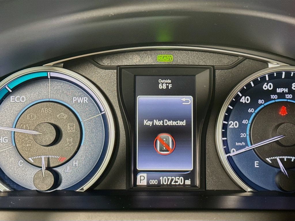 Certified 2017 Toyota Camry LE FWD image 13
