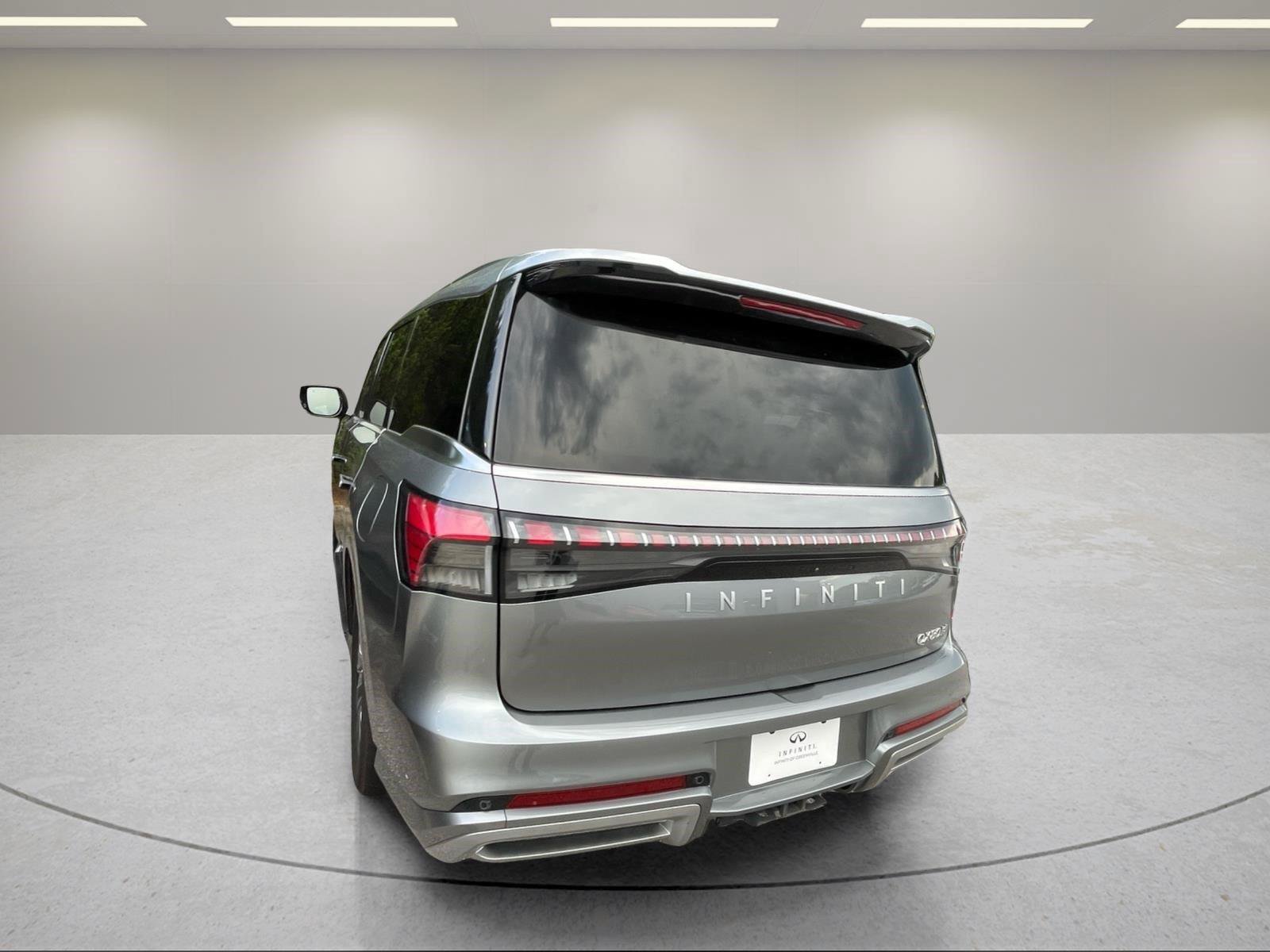 Used 2025 INFINITI QX80 Sensory AWD/4WD image 15