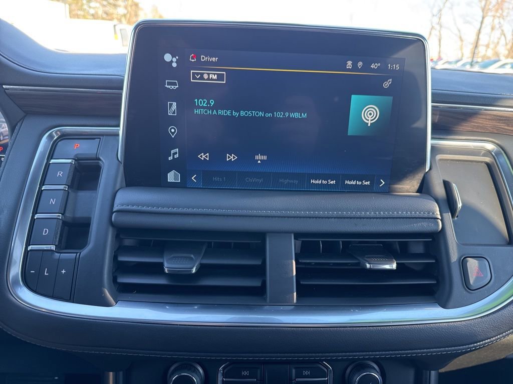 Used 2022 Chevrolet Suburban Z71 image 32