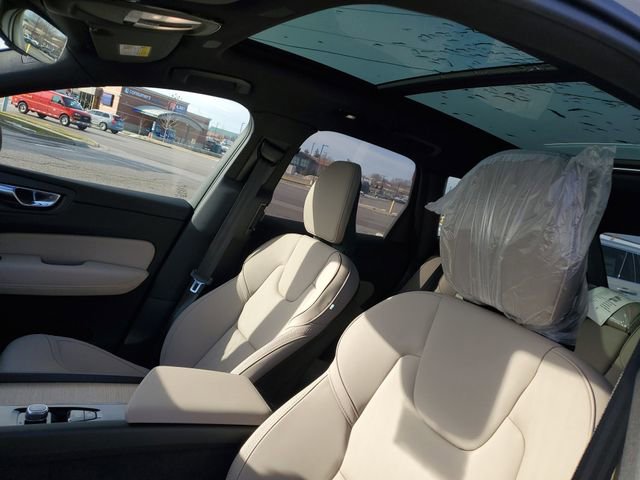 New 2026 Volvo XC60 B5 Plus w/ Protection Package Premier image 6