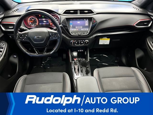 Used 2021 Chevrolet TrailBlazer RS w/ Sun and Liftgate Package image 17