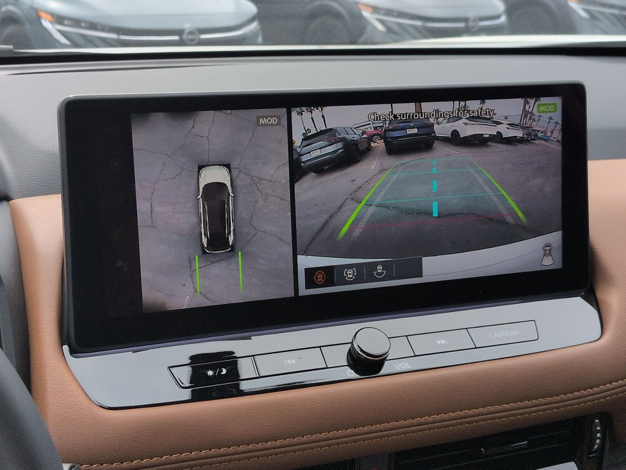 New 2026 Nissan Rogue Platinum image 17