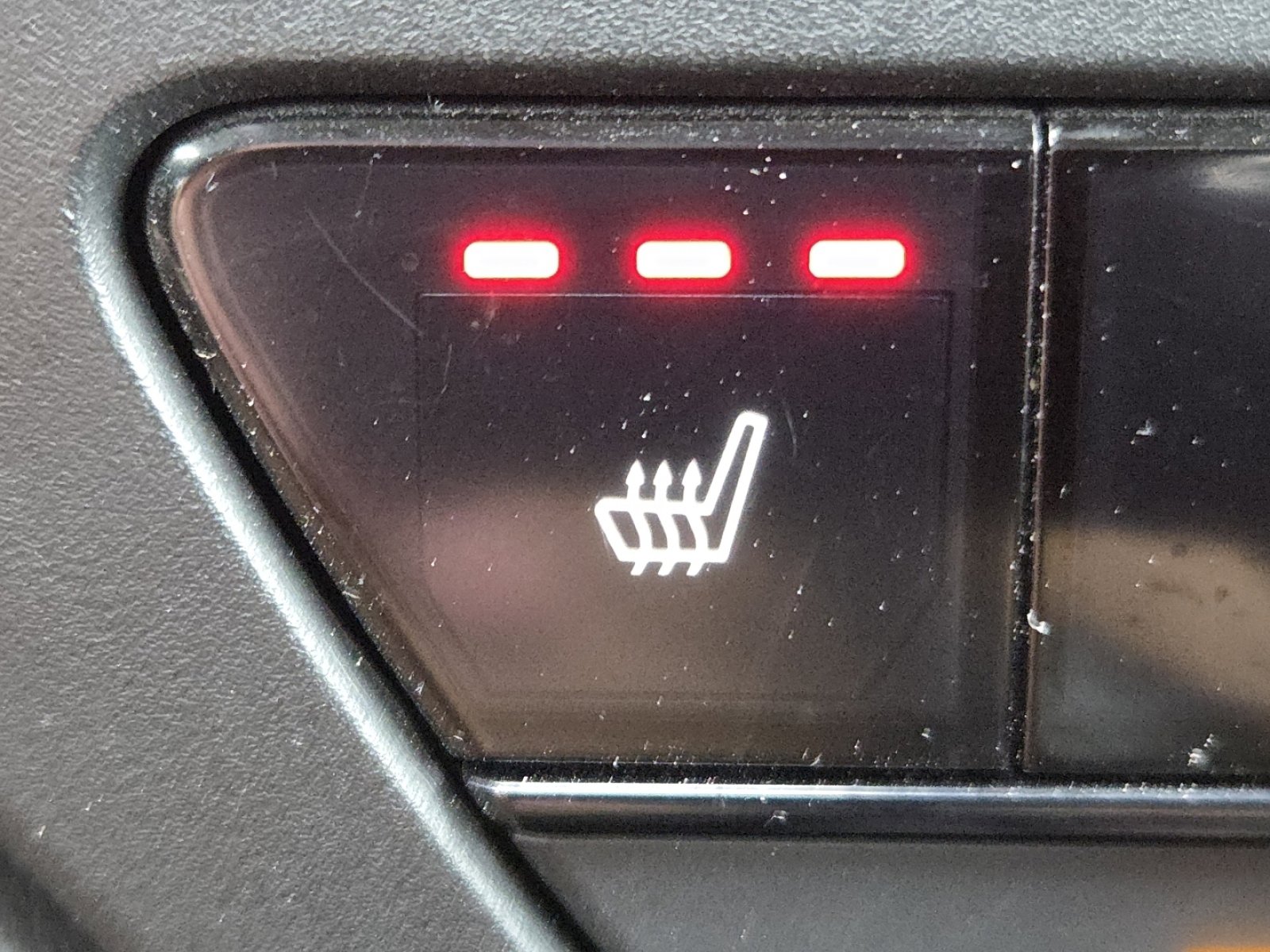 Certified 2023 Honda Accord EX image 6