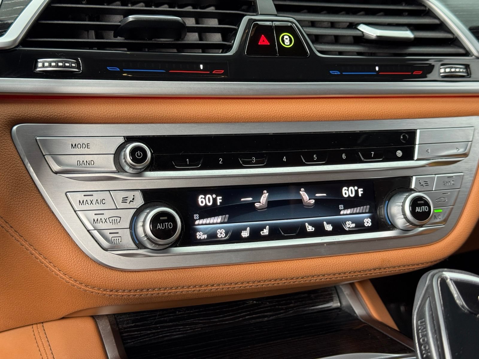 Used 2022 BMW 740i w/ M Sport Package RWD image 57