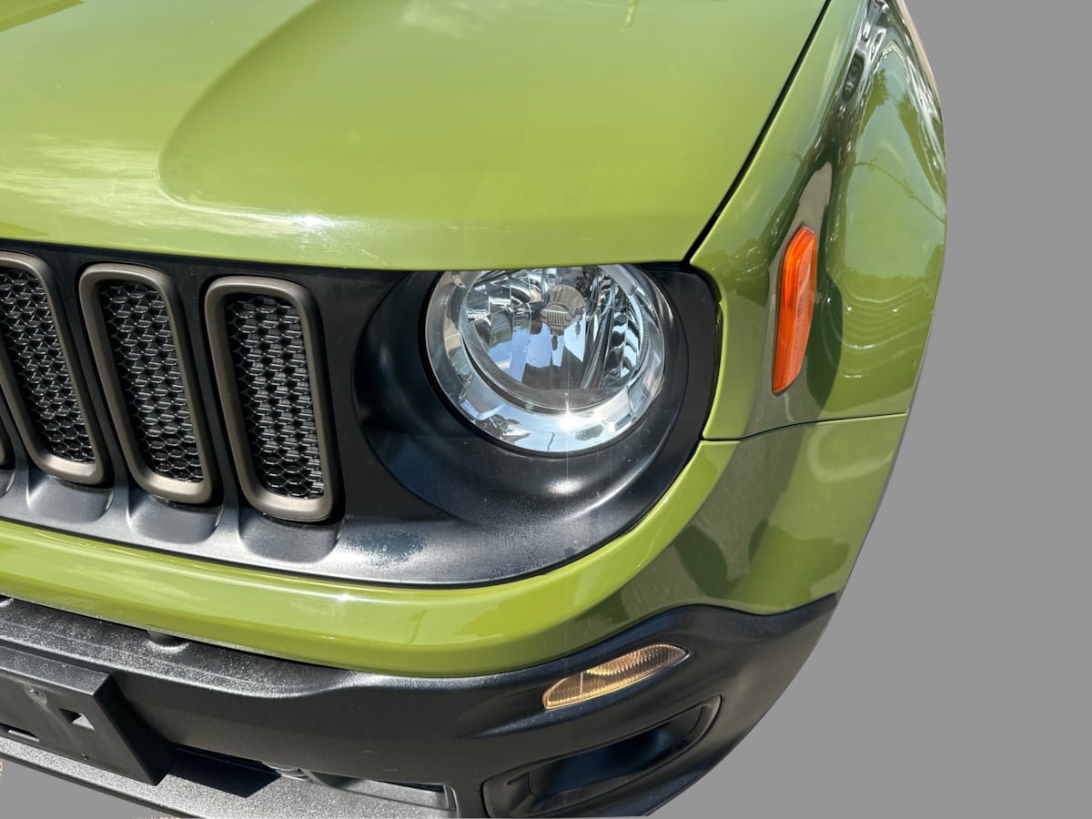 Used 2016 Jeep Renegade 75th Anniversary AWD/4WD image 27