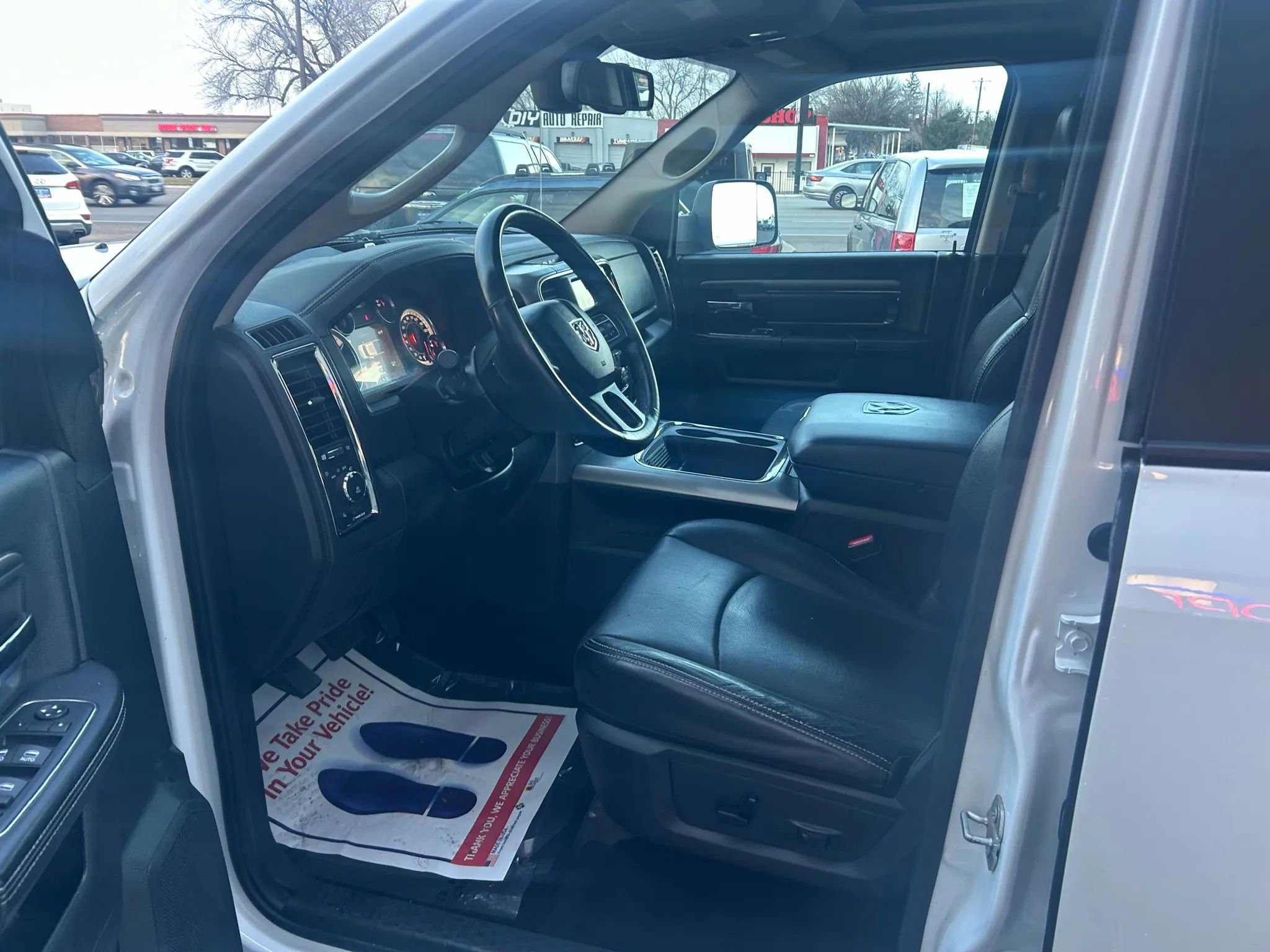 Used 2016 RAM 1500 Sport image 3