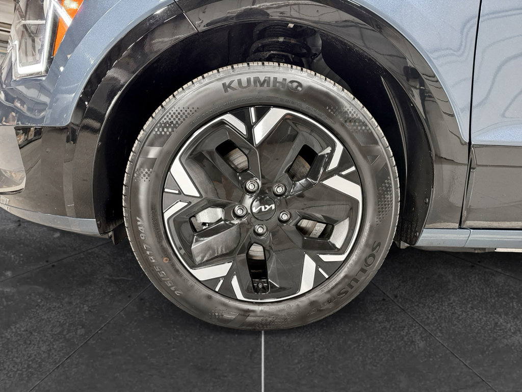 Used 2024 Kia Niro Wind w/ Wind Preserve Package image 30