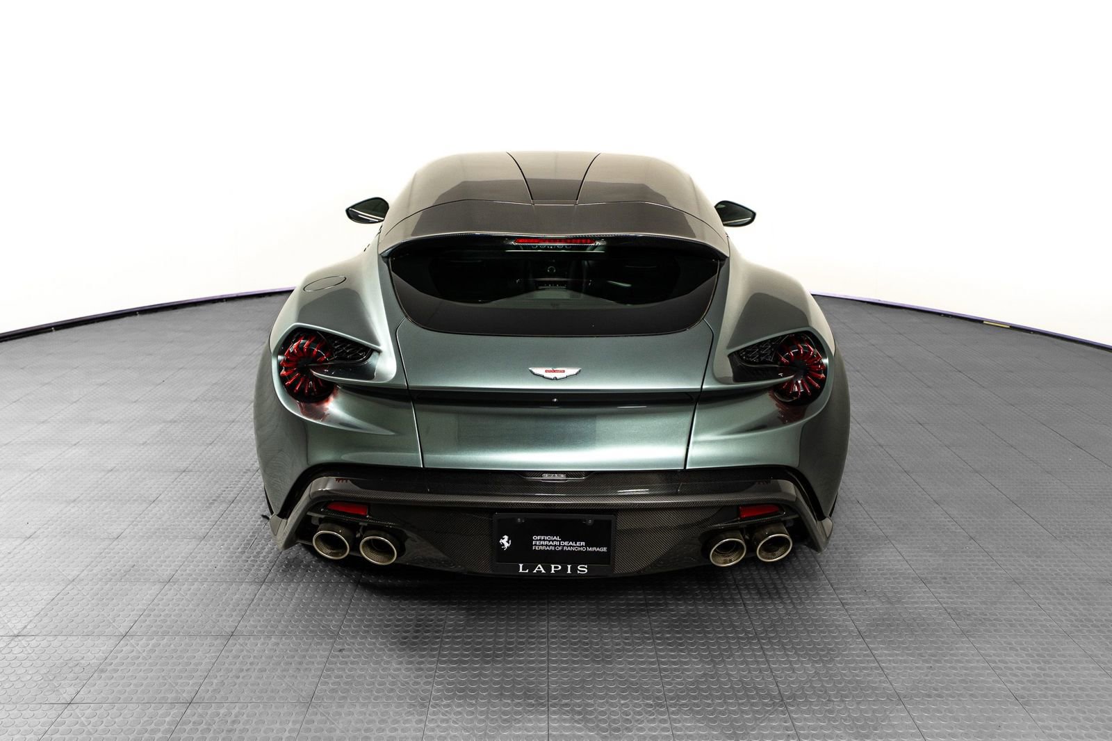 Used 2019 Aston Martin Vanquish Zagato image 8