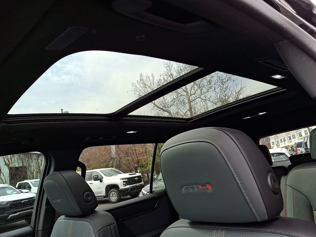 Certified 2024 GMC Acadia AT4 image 16