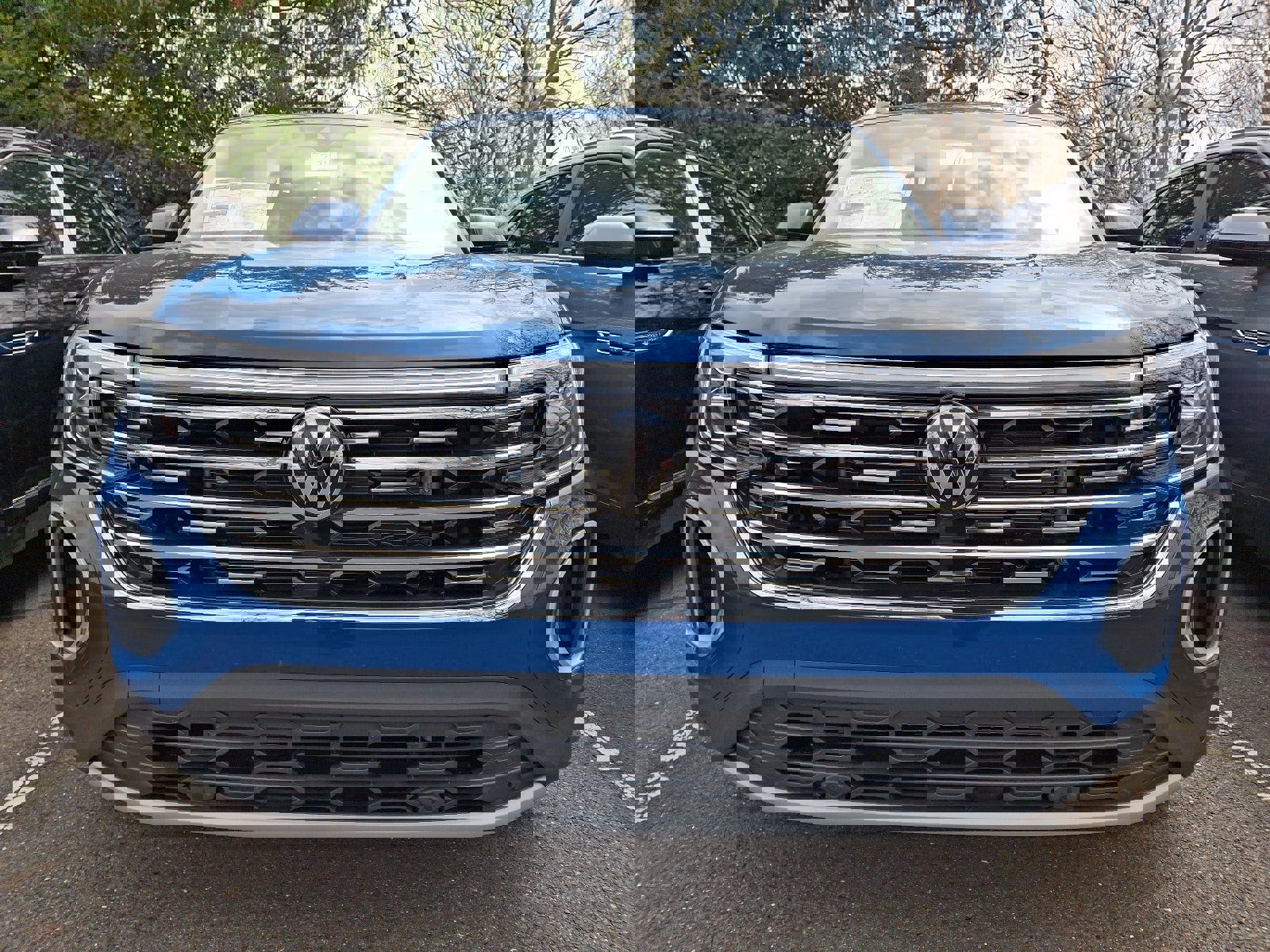 New 2025 Volkswagen Atlas SEL image 2