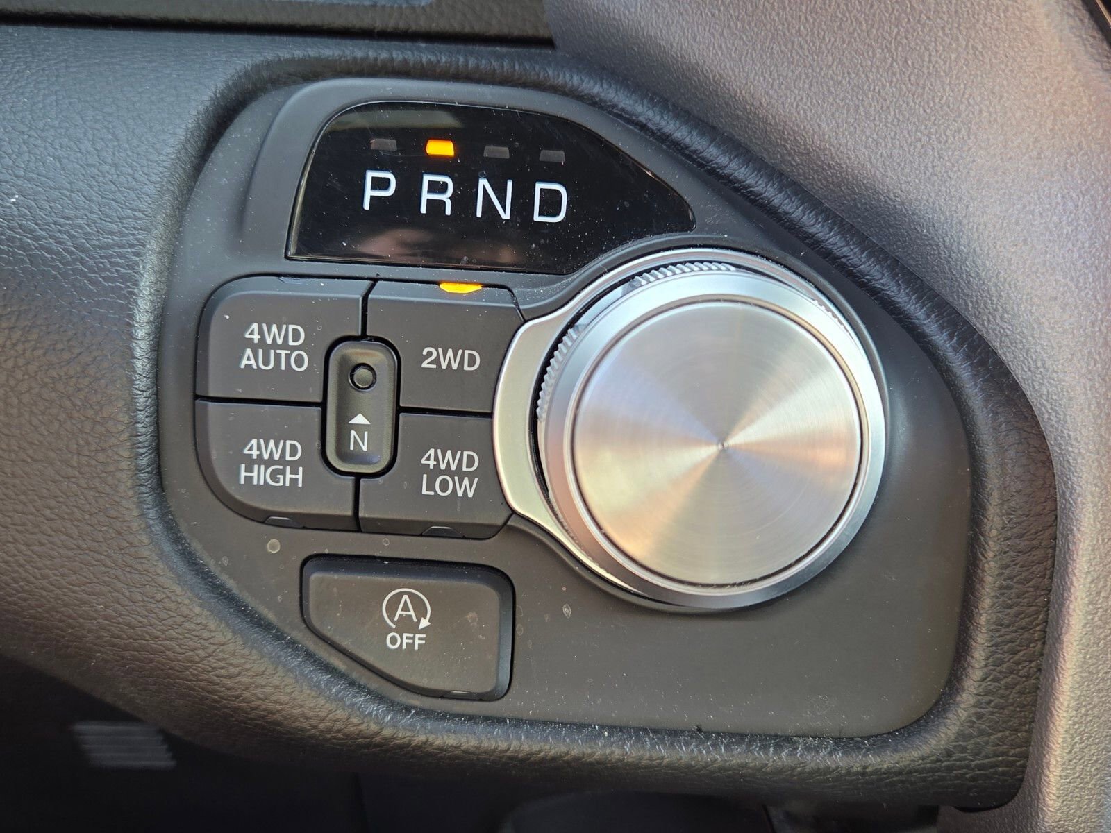 Used 2025 RAM 1500 Laramie image 25