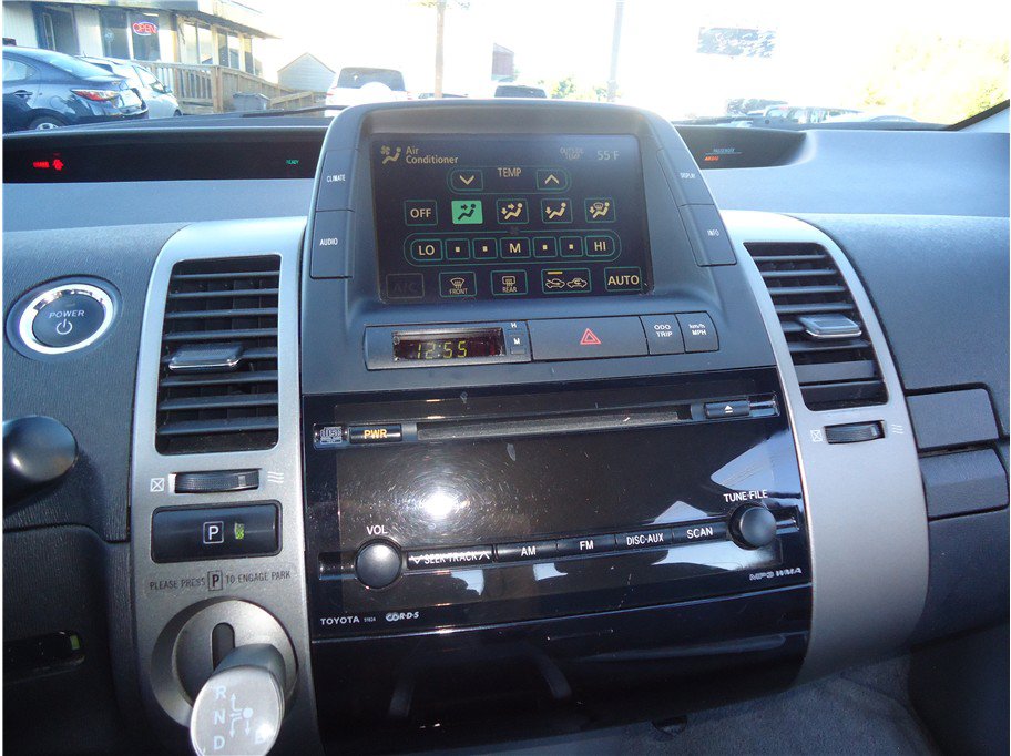 Used 2008 Toyota Prius w/ Pkg 2 FWD image 25