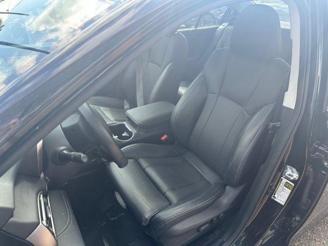 Used 2023 Subaru Legacy Limited AWD/4WD image 9