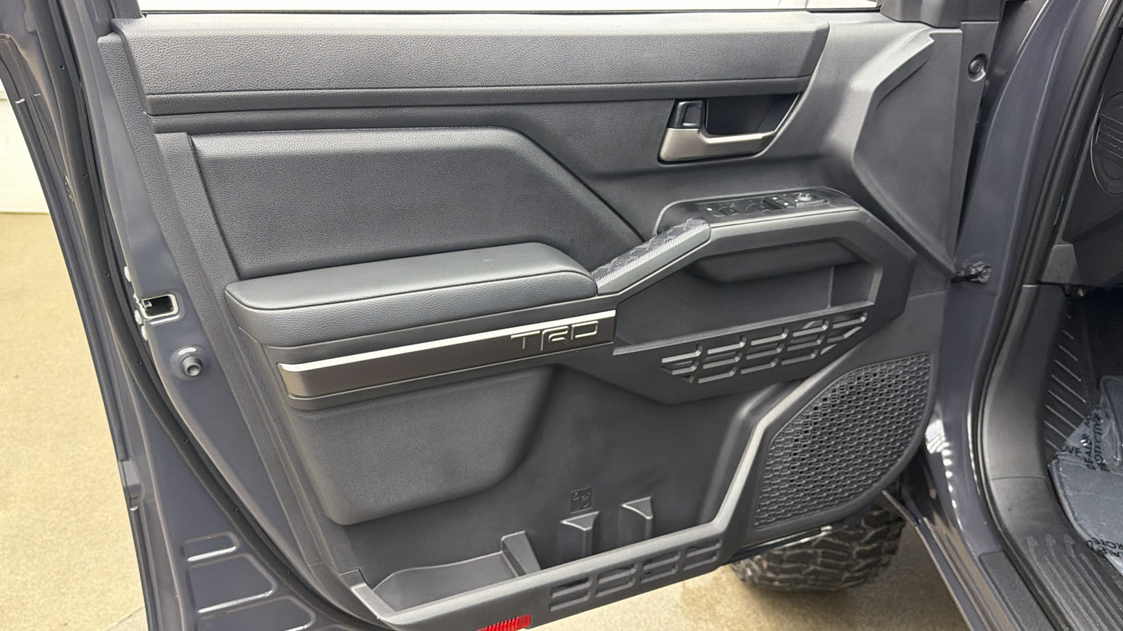 Used 2026 Toyota Tacoma TRD Off-Road AWD/4WD image 21