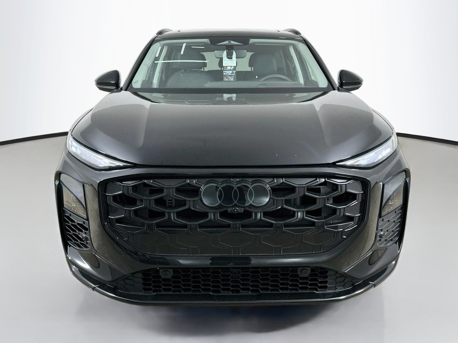New 2026 Audi Q3 quattro 2.0T AWD/4WD image 2