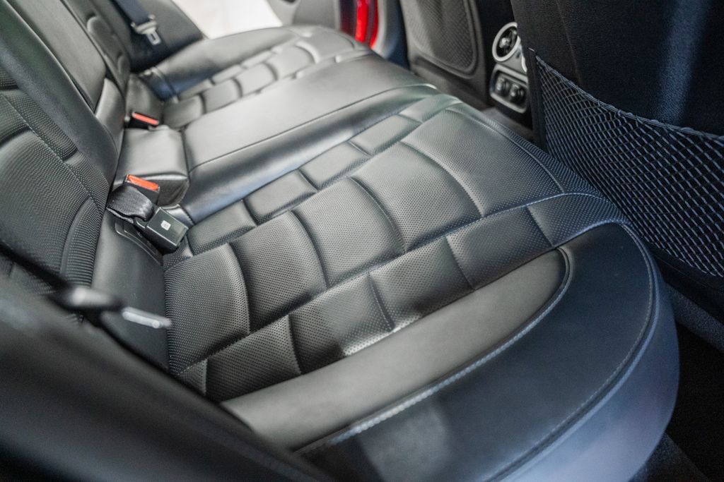Used 2022 Kia Stinger GT2 AWD/4WD image 32