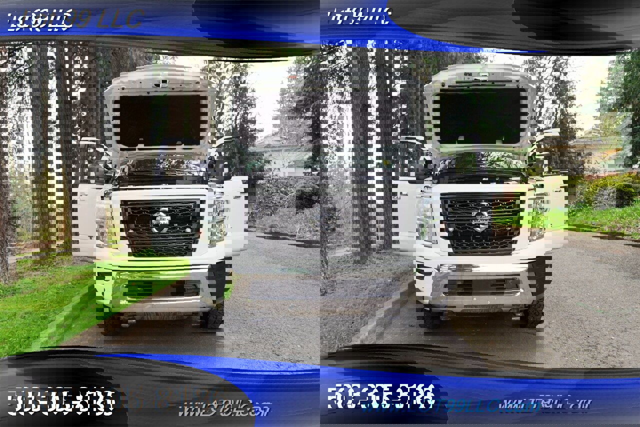 Used 2021 Nissan Titan SV w/ SV Convenience Package image 30