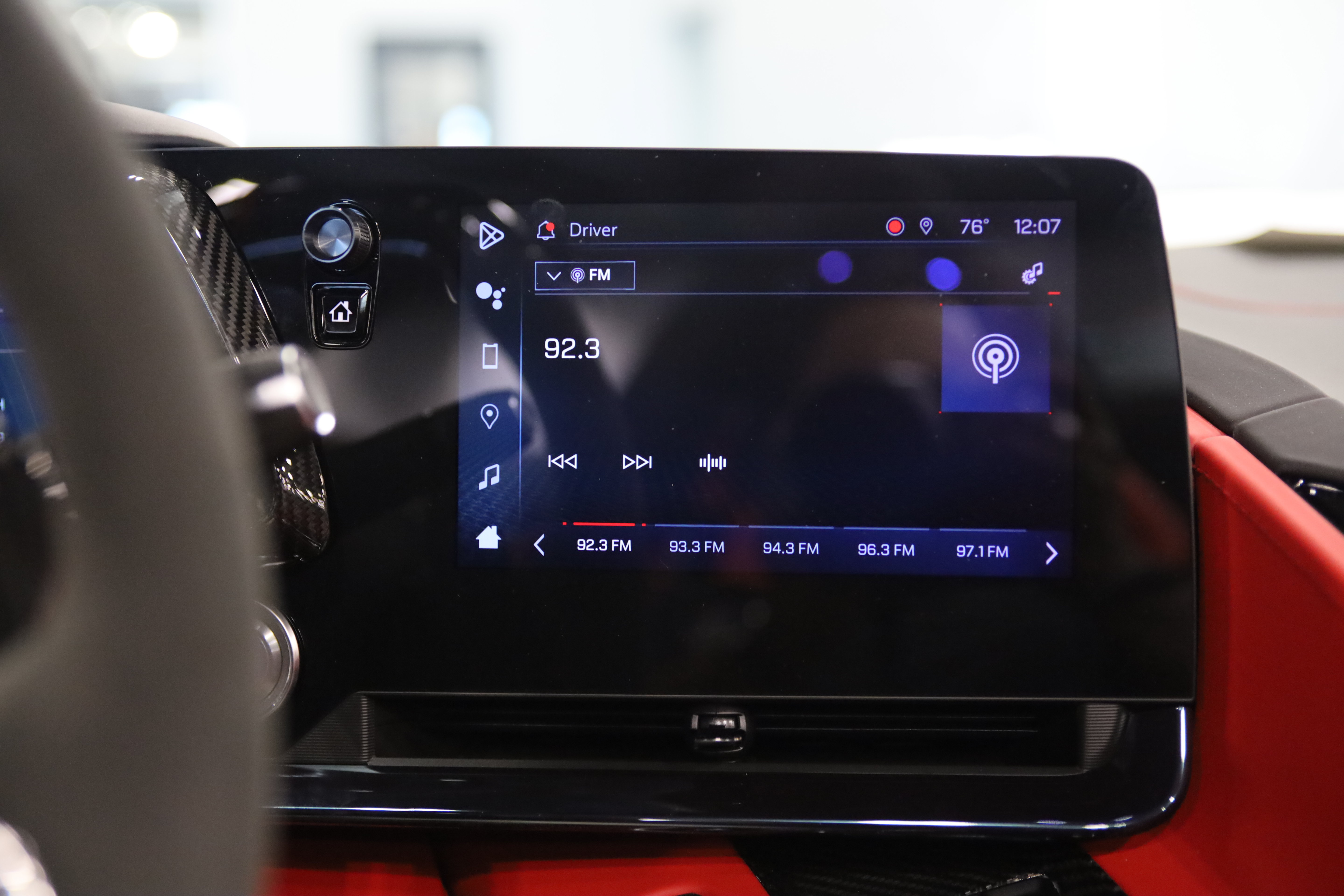Used 2024 Chevrolet Corvette Z06 RWD image 30