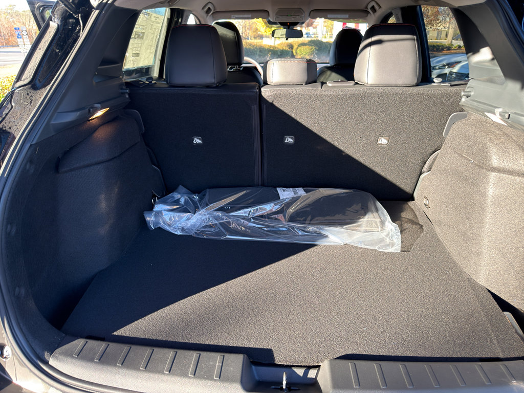 New 2026 Nissan Kicks SR w/ Cold Weather Package image 32