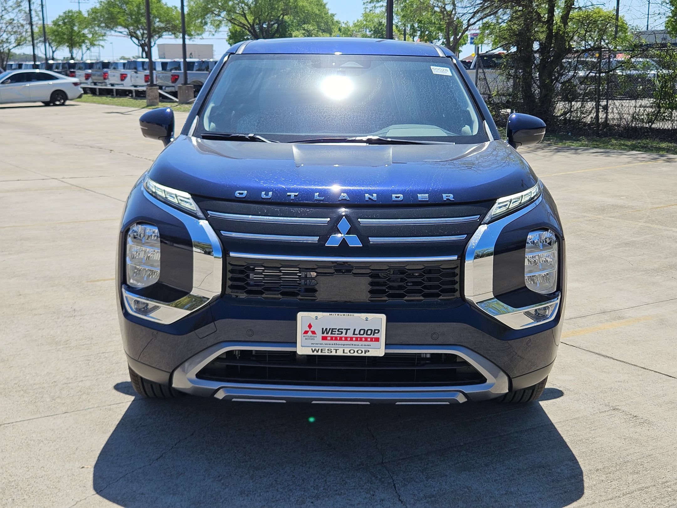 New 2026 Mitsubishi Outlander SE FWD image 8