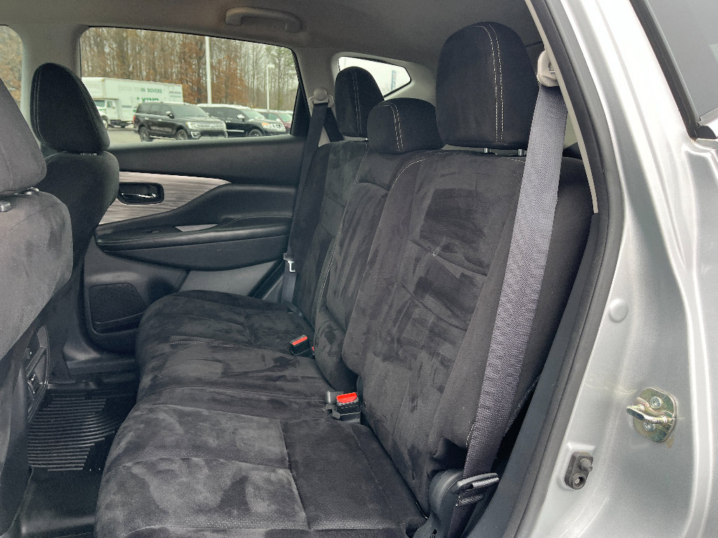Used 2017 Nissan Murano SV image 15