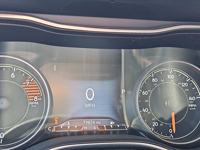 Used 2019 Jeep Cherokee Trailhawk w/ Cold Weather Group AWD/4WD image 9