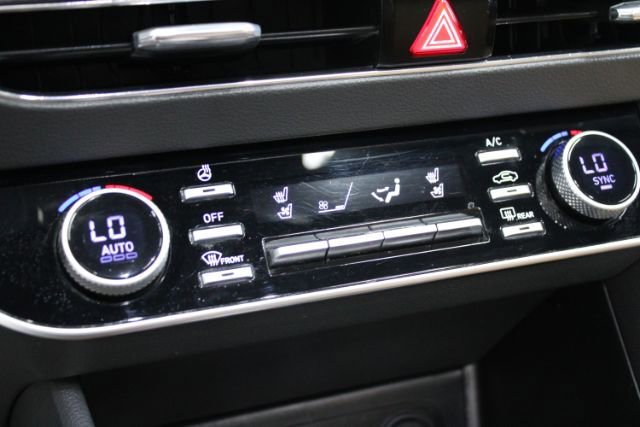 Used 2020 Hyundai Sonata Limited FWD image 21