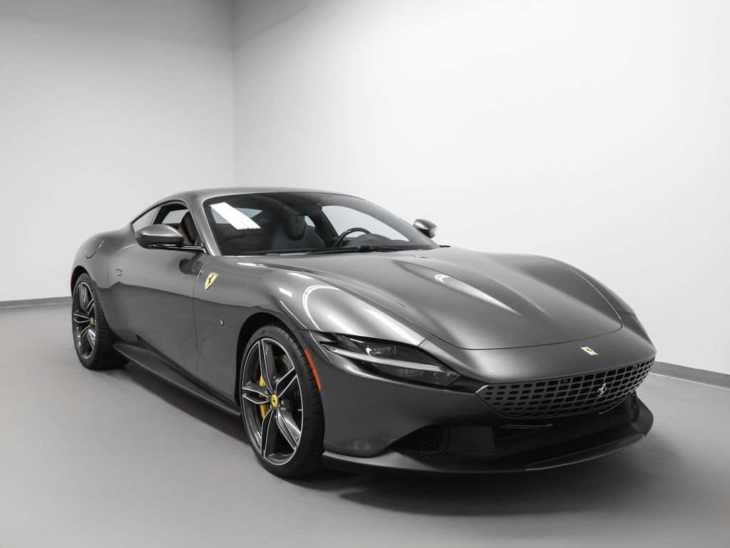 Used 2022 Ferrari Roma image 15