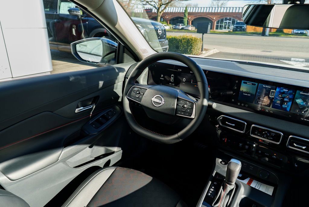 New 2026 Nissan Sentra SR w/ SR Premium Package FWD image 11