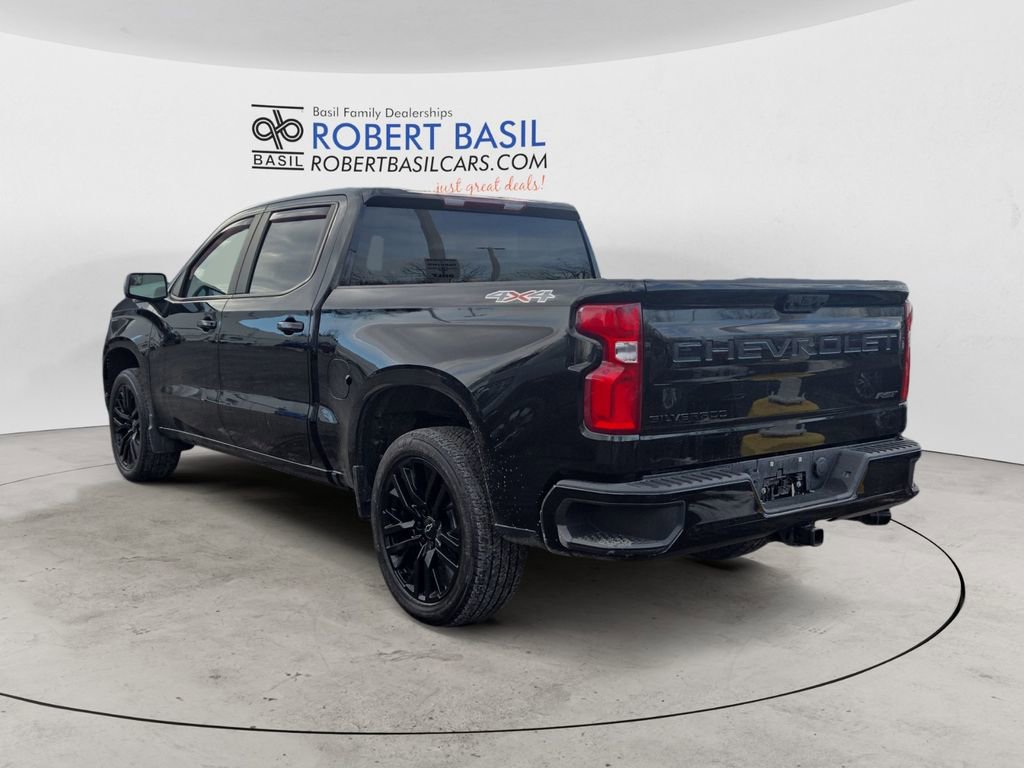 Used 2023 Chevrolet Silverado 1500 RST w/ LPO, Dark Essentials Package image 3