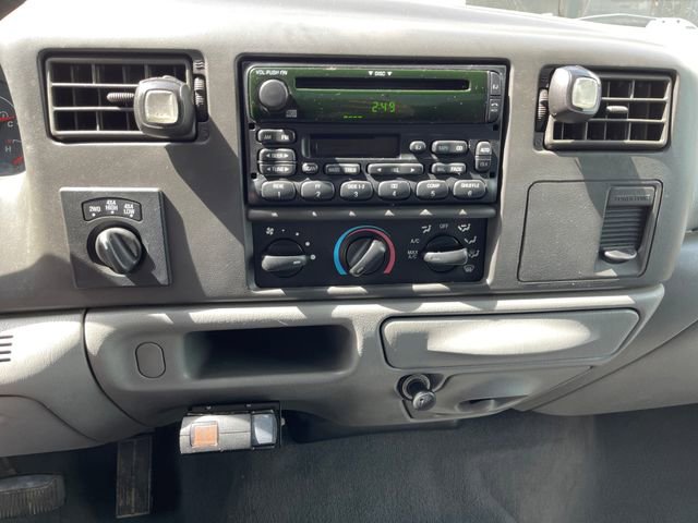 Used 2003 Ford F250 XLT image 18