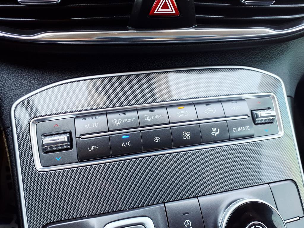 Certified 2022 Hyundai Santa Fe SEL w/ Convenience Package image 24