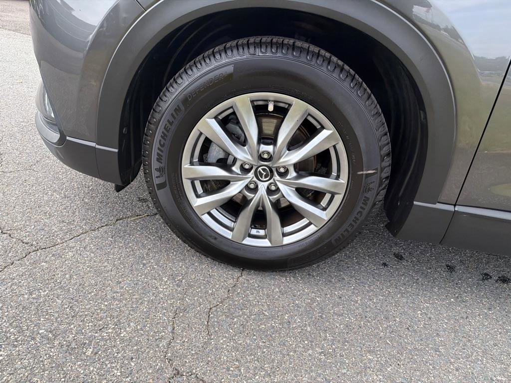 Used 2018 MAZDA CX-9 Touring w/ Touring Premium Package FWD image 35