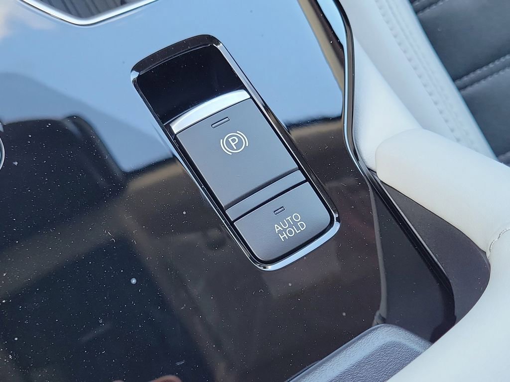 New 2026 Mitsubishi Outlander SE image 20