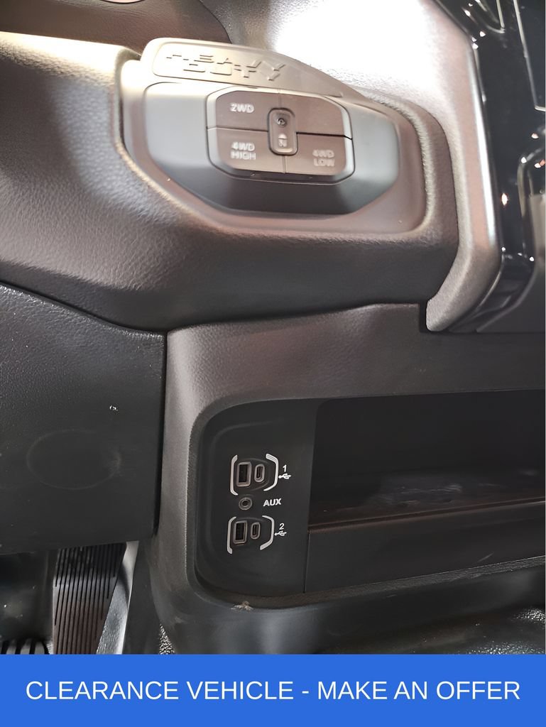 New 2026 RAM 2500 Tradesman AWD/4WD image 28