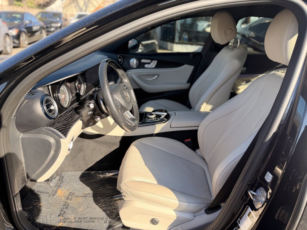 Used 2017 Mercedes-Benz E 300 4MATIC image 14