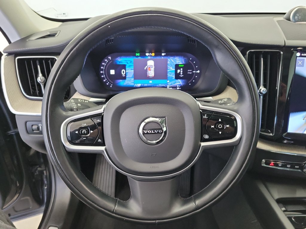 Used 2022 Volvo XC60 T8 Inscription w/ Advanced Package AWD/4WD image 26