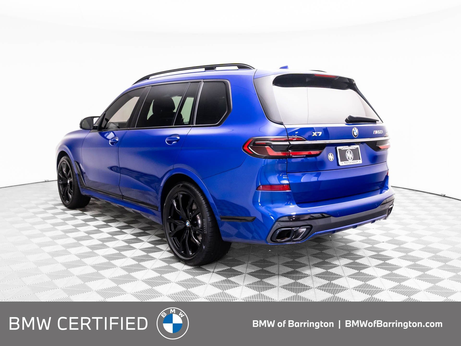 Certified 2024 BMW X7 M60i image 3