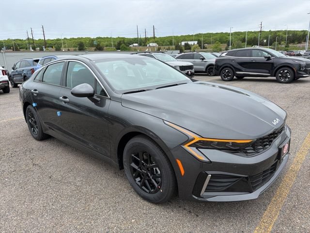 New 2026 Kia K5 LXS
