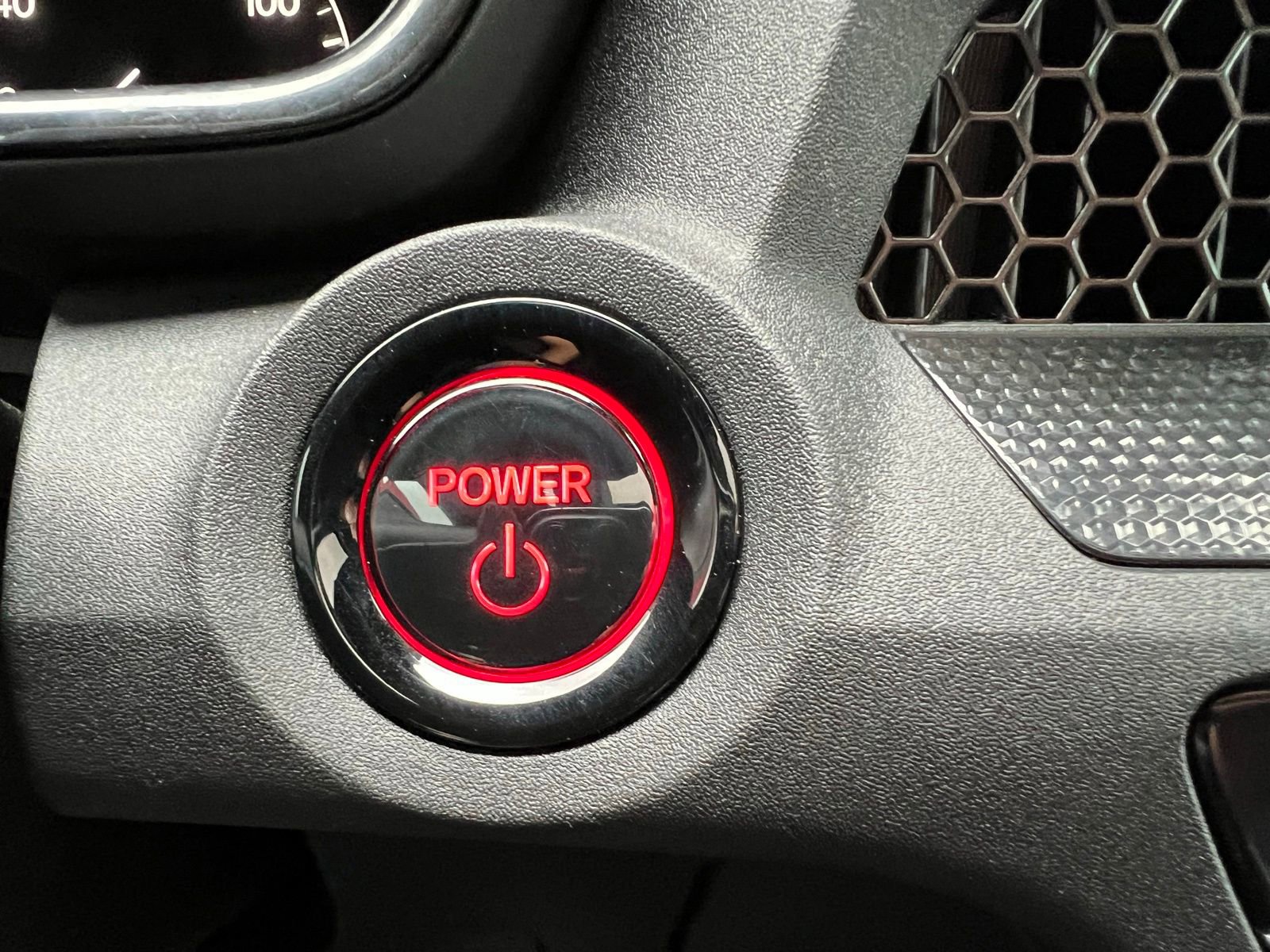 Used 2025 Honda CR-V Sport-L image 41