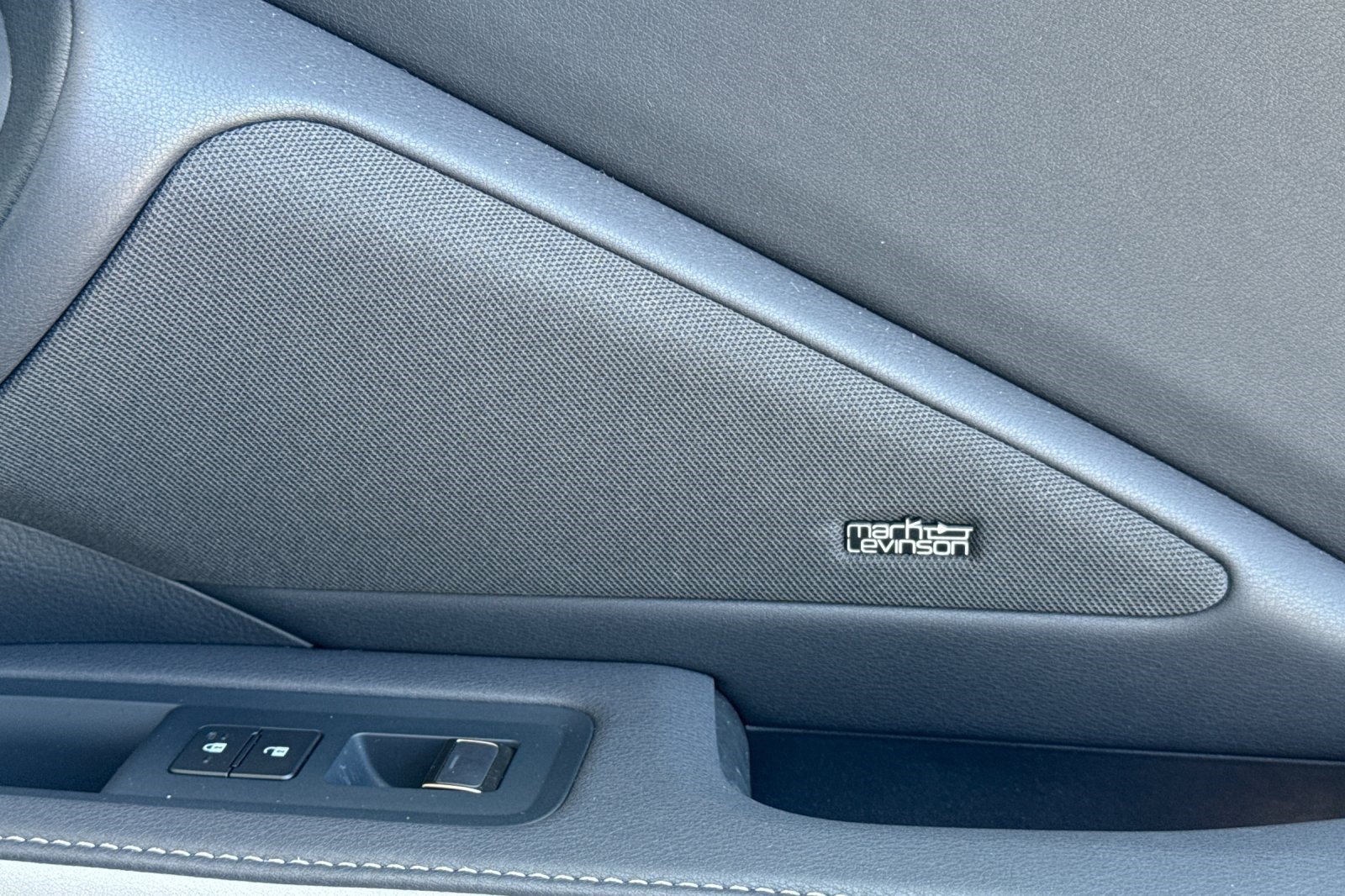 Certified 2025 Lexus TX 500h AWD w/ Technology Package image 24