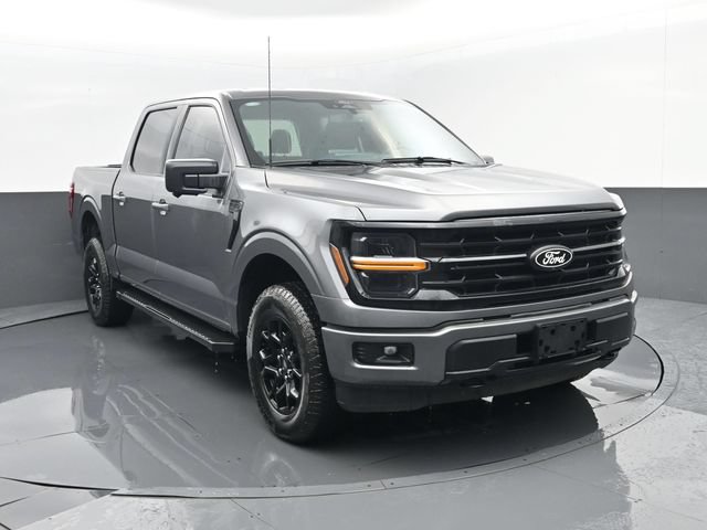 Used 2024 Ford F150 XLT w/ XLT Black Appearance Package AWD/4WD image 3