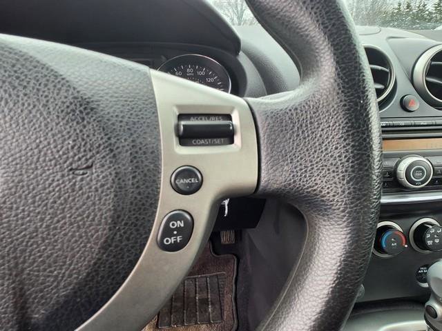 Used 2013 Nissan Rogue S image 11